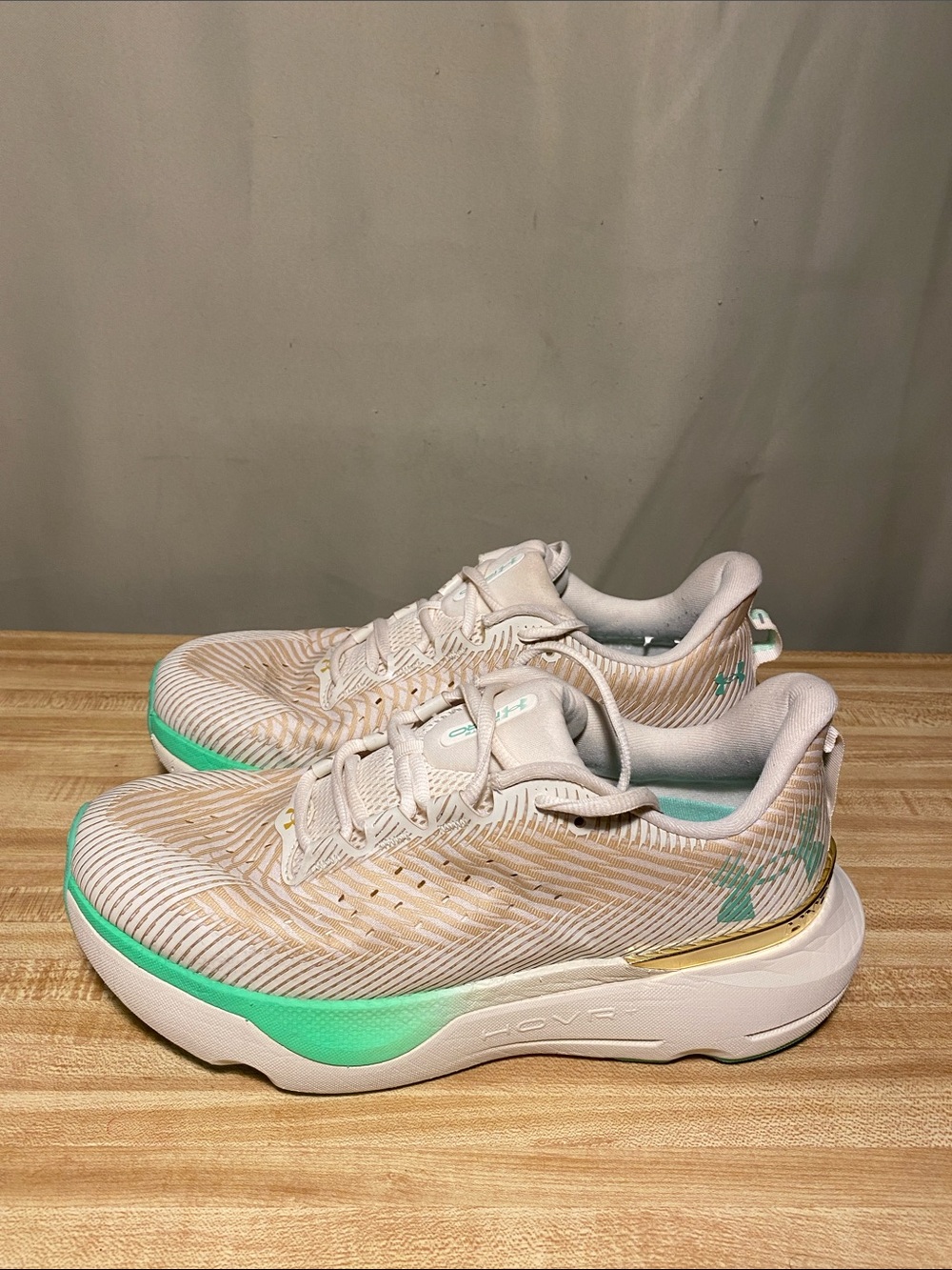 Under Armour HOVR Infinite Pro Etched In Stone Running Shoes Wmns 9.5